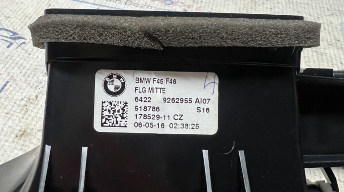 Grila ventilație centrală BMW Seria 2 F45 2016, 9262955