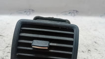 Grila ventilație dreapta Volkswagen Jetta 2011