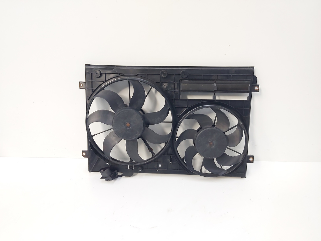 Grup electroventilatoare, cod 1K0121207AA, Vw Passat Variant (3C5) 2.0 TDI, BMP (id:669849)