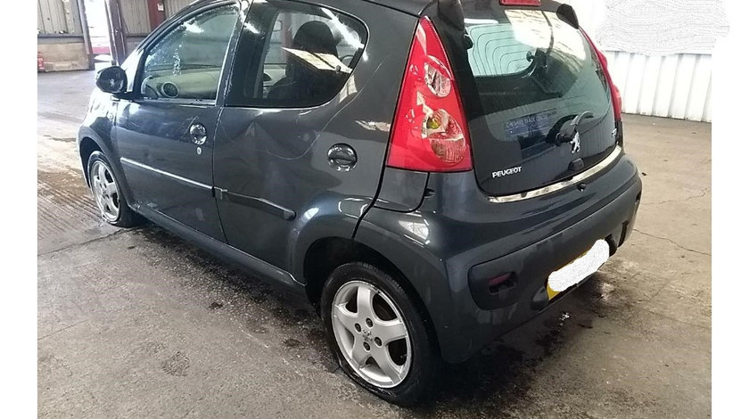 Haion Peugeot 107 2010 Hatchback 1.0i