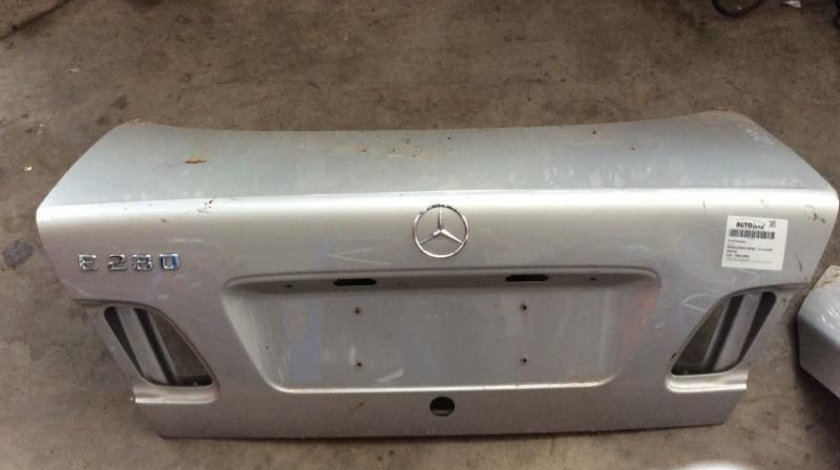 Haion/portbagaj Argintiu Mercedes-Benz E-CLASS W210 1995-2002
