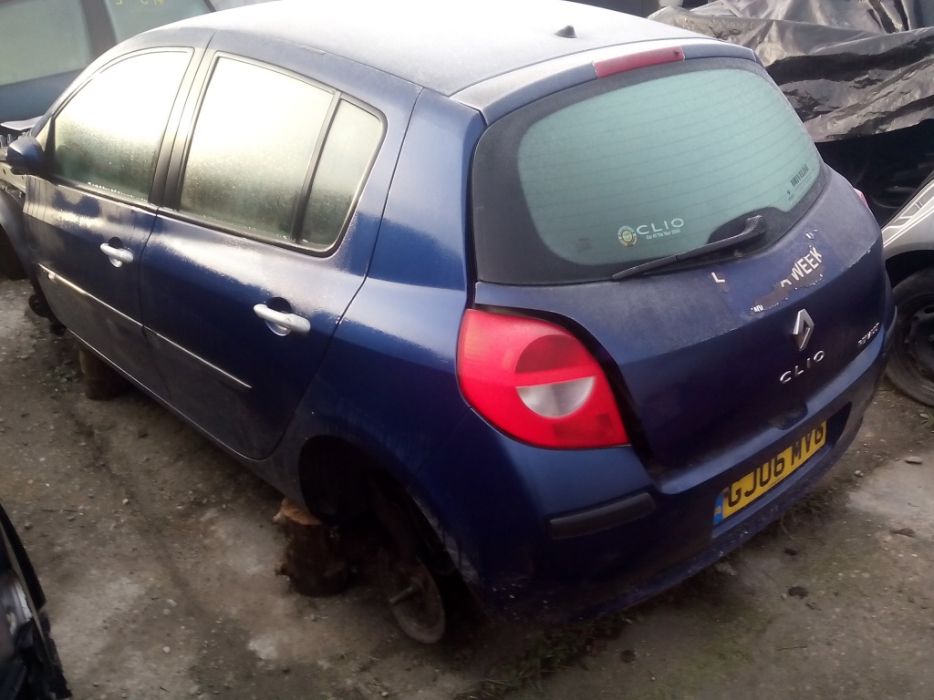 Haion Renault Clio 2006 Hatchback 1.5dci