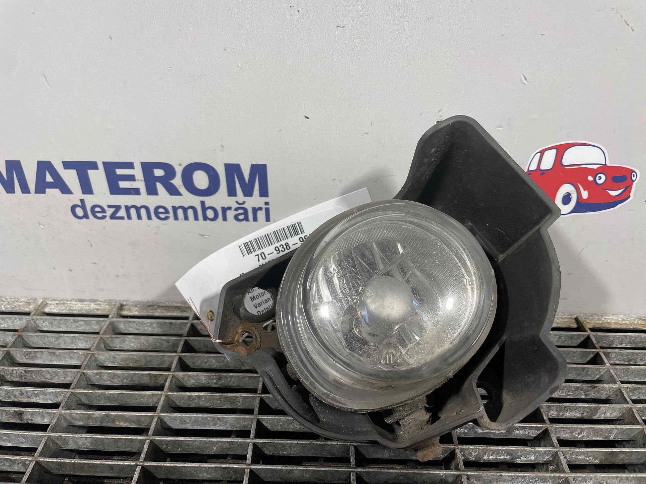 HALOGEN DREAPTA MAZDA 3 3 - - (2013 2018)