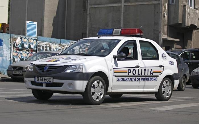 Hotii nu au limite - s-a furat masina de politie din Suceava