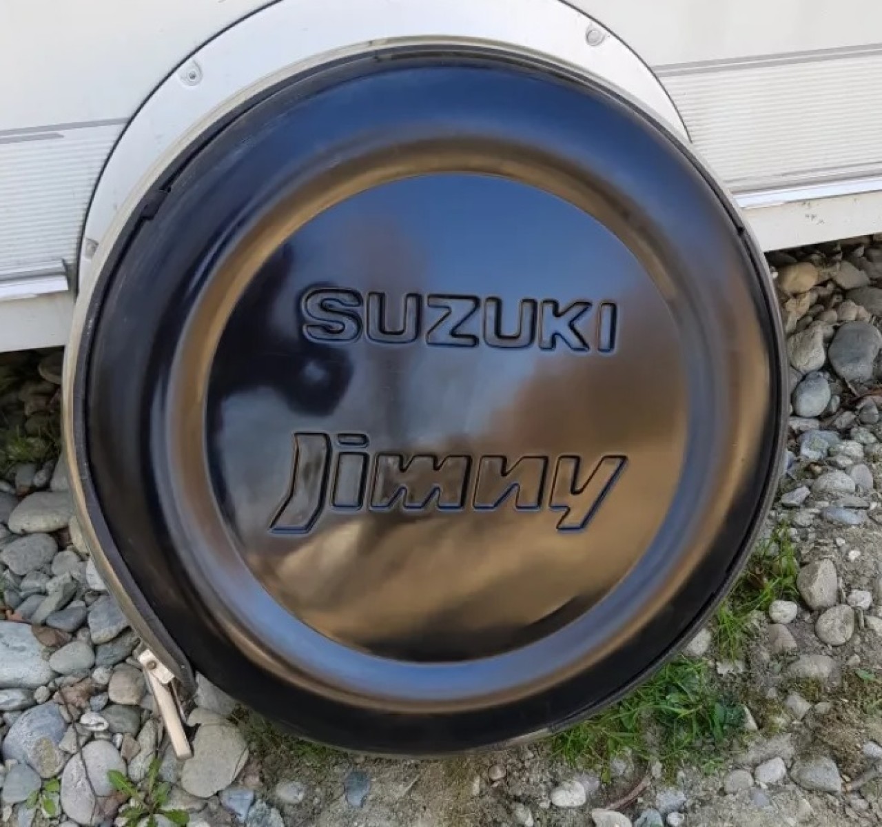 Husa Capac Acoperitoare Roata de Rezerva Inox Original Suzuki Jimny  #41838817