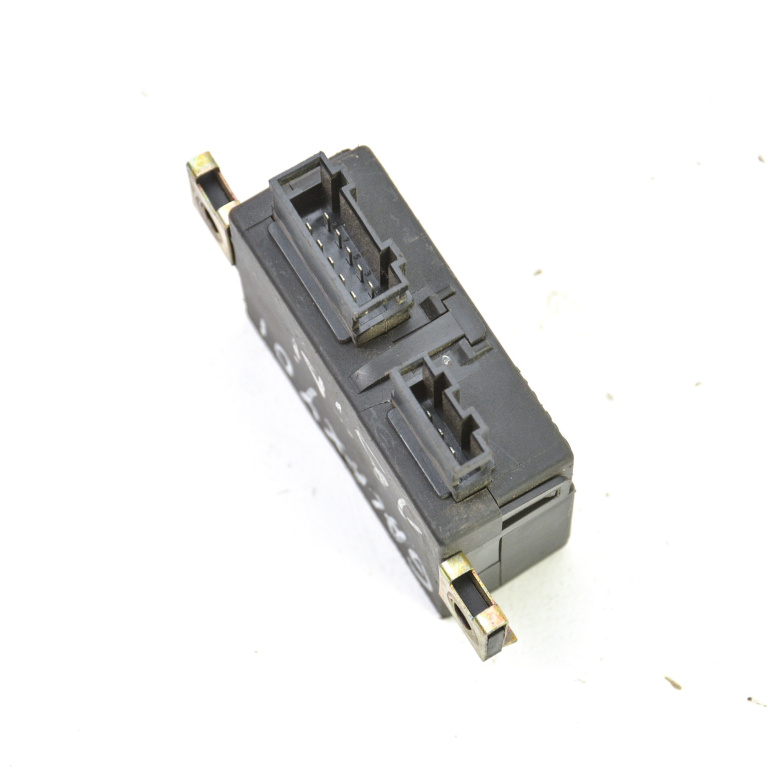 Imobilizator Ford GALAXY (WGR) 1995 - 2006 YM2119A366BB, YM21-19A366-BB, YM21-19A366, YM2119A366, 7M5953257F, 7 M5 953 257 F, 7M5 953 257 , 7M5953257 , 73658012, 736 58 012