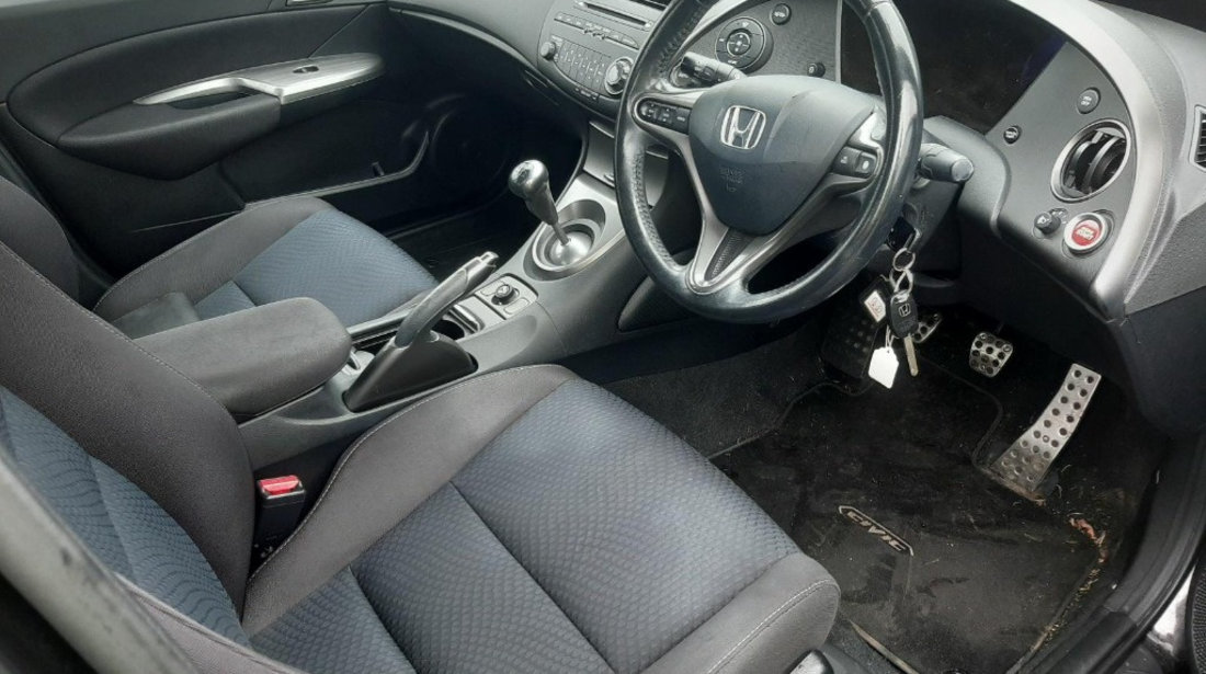 Incuietoare capota Honda Civic 2009 Hatchback 1.8 SE