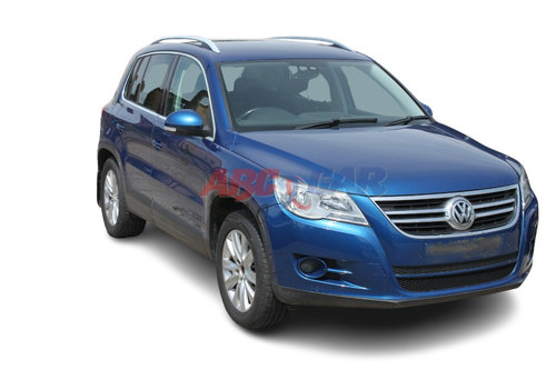 Incuietoare capota Volkswagen Tiguan 2010 5N 2.0 TDI 4Motion