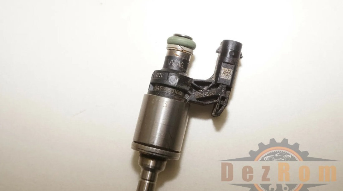 Injector 04E906036Q Audi A3 Hatchback (8V1, 8VK) 1.4 TSI 150 cai CZEA