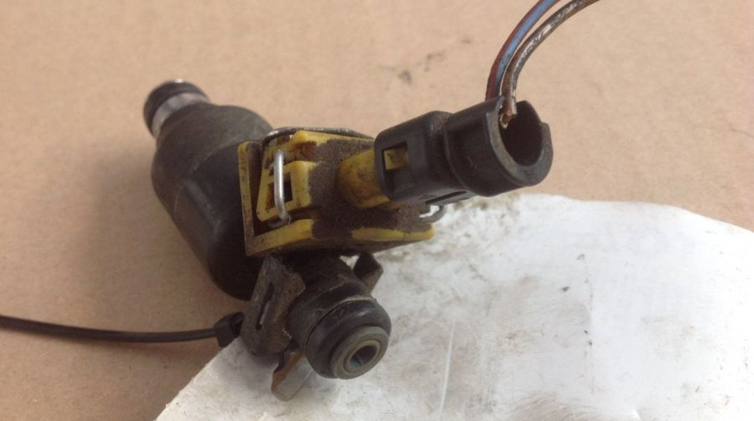 Injector 1.6 Benzina Opel VECTRA B 36 1995-2002