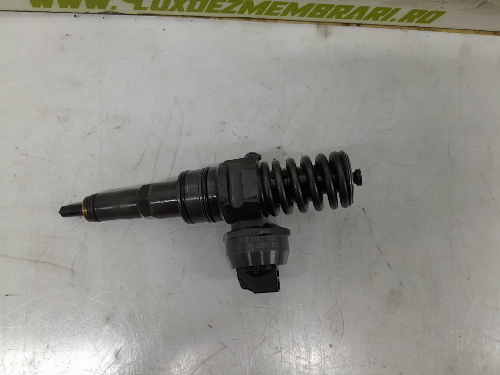 Injector 1.9 tdi BXE BLS BKC 038130073ag 0414720215 Volkswagen VW Jetta 5 [2005 - 2011]