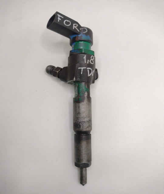 Injector 4M5Q-9F593-AD Ford C-Max [facelift] [2007 - 2010]