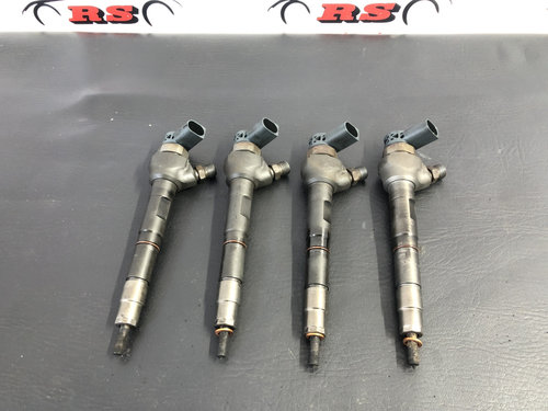 Injector Audi A6 C7 Avant 2.0 TDI Multitronic, 177cp sedan 2013 (03L130277J)