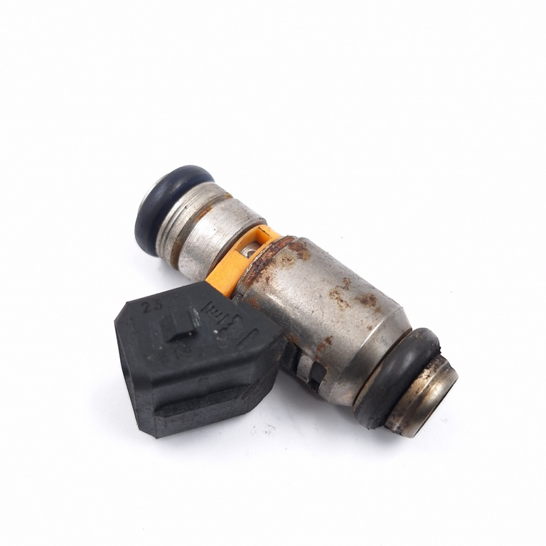 Injector Benzina Fiat LINEA (323) 2007 - 2016 Benzina