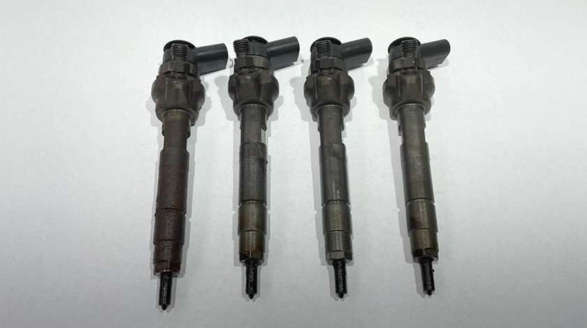 Injector BMW Seria 1 (2004-2011) [E81, E87] 2.0 d n47d20c 7798446