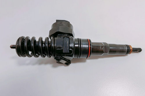 Injector, cod 038130073AA AT 038130073AA AT Volkswagen VW Passat B5.5 [facelift] [2000 - 2005]