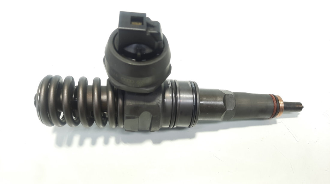 Injector, COD 038130073AG,BTD, 0414720215, Vw Golf 5 (1K1) 1.9 tdi, BXE (id:488954)