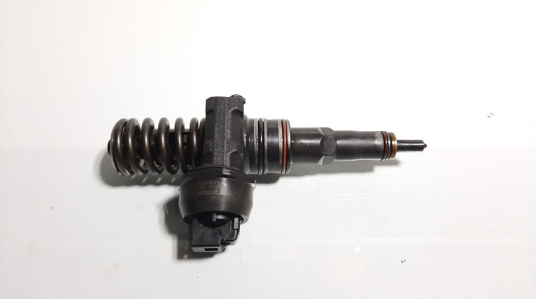 Injector, cod 038130073AJ,BDT, Golf 4 (1J1) 1.9 tdi (id:346246)