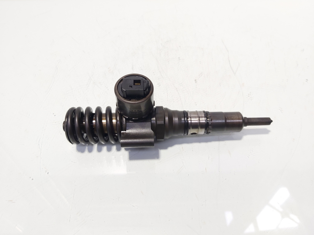 Injector, cod 03G130073S, Vw Passat Variant (3C5) 2.0 TDI, BKP (id:684953)