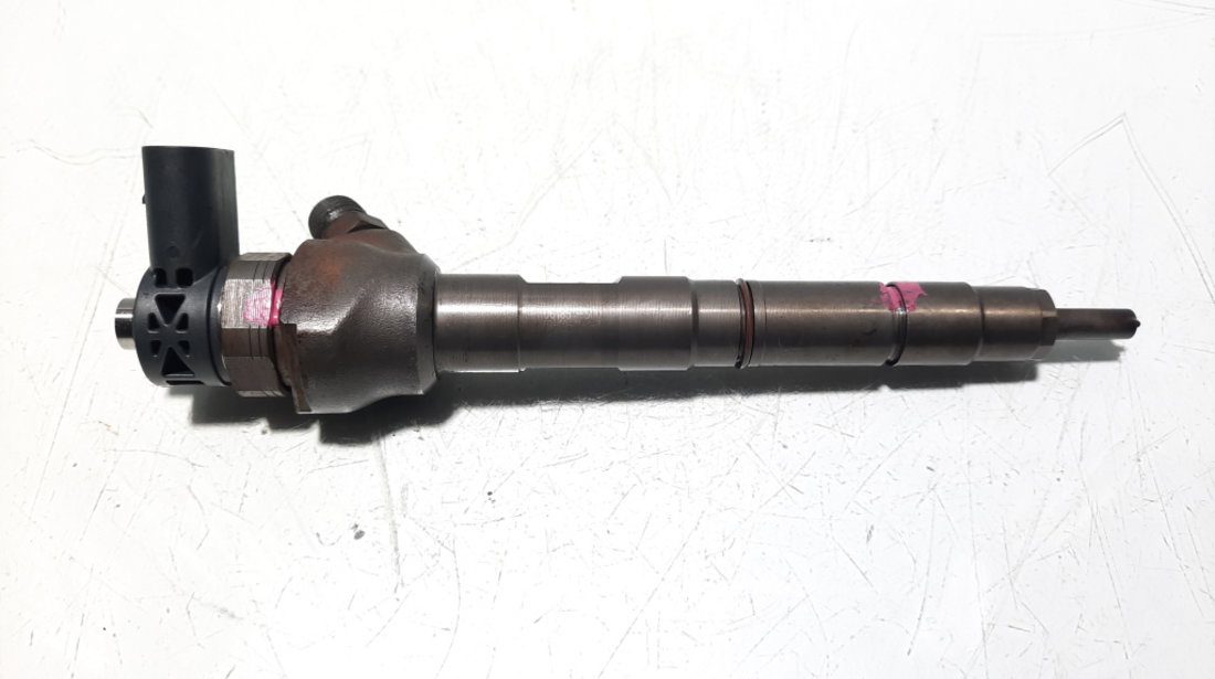 Injector, cod 03L130277J, 0445110369, VW Passat (362) 2.0 TDI, CFF (id:608104)