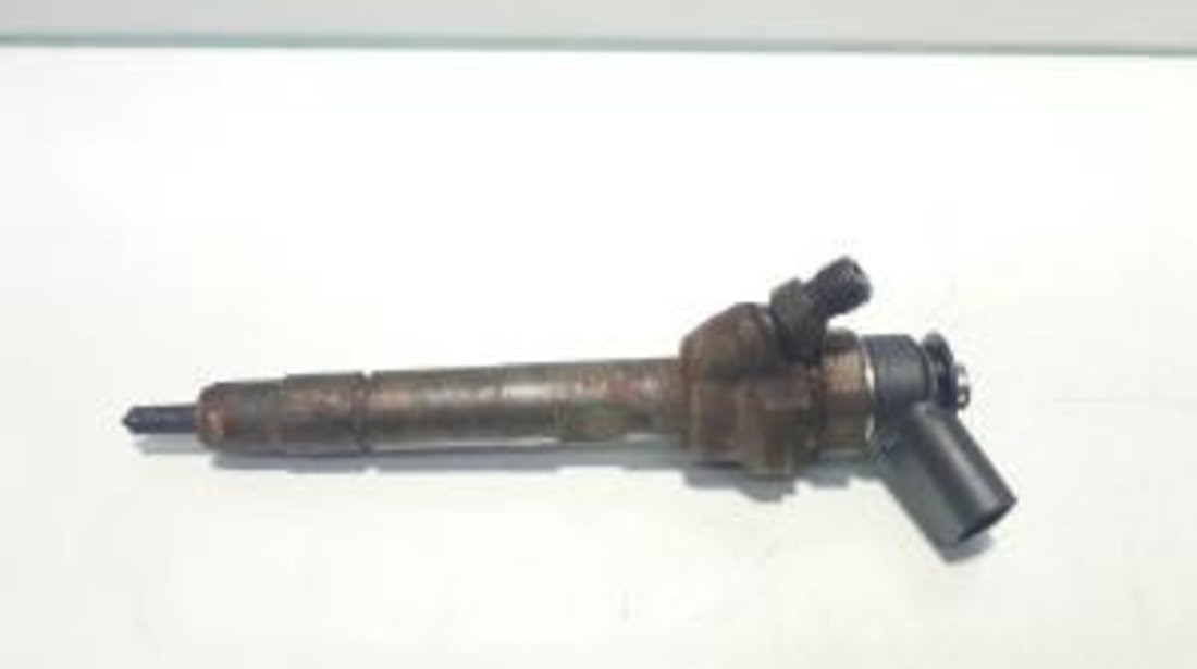 Injector cod 779844604, 045110289, Bmw 3 (E90) 2.0 d (id:288235)