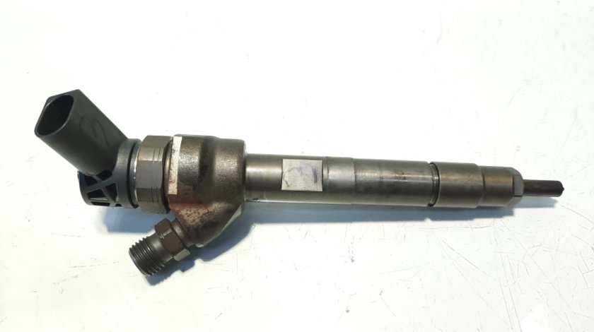 Injector cod 7810702-02, Bmw 1 cabriolet (E88) 2.0 d