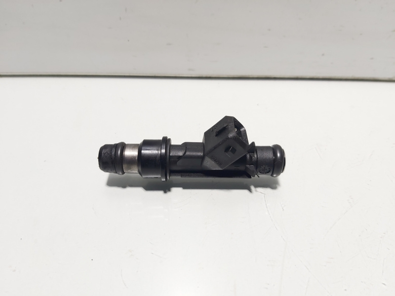 Injector, cod GM25313846, Opel Vectra C Combi, 1.6 benz, Z16XE (idi:630212)