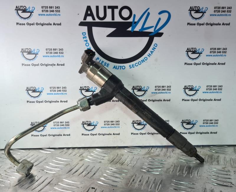 Injector DENSO Opel Astra J Facelift 2012-2018 1.6 CDTI 55578075