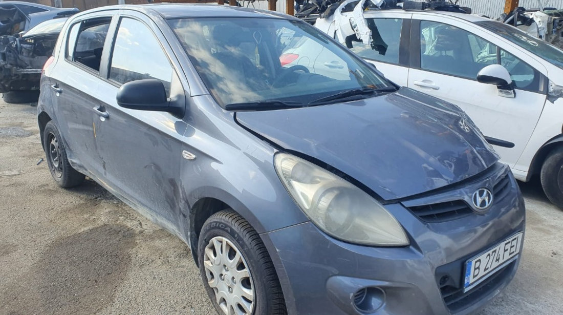 Injector Hyundai i20 2012 hatchback 1.4 crdi