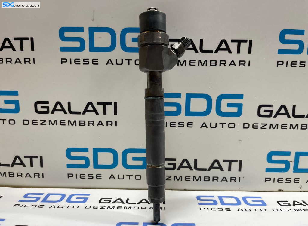 Injector Injectoare Mercedes Vito 108 110 112 2.2 CDI 2000 - 2006 Cod A6120700487 6120700487 0445110182 [B3006]