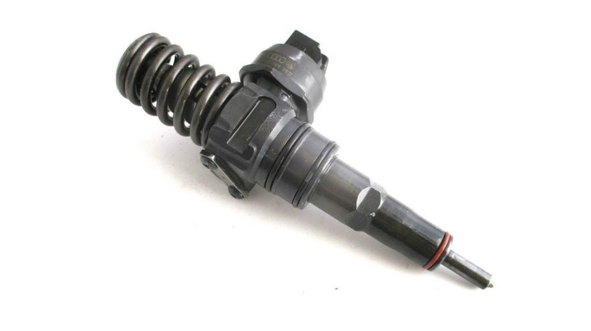 Injector Injectoare Volkswagen Bora 1.9 tdi 1998 - 2005 Cod 038130073AJ [0001]