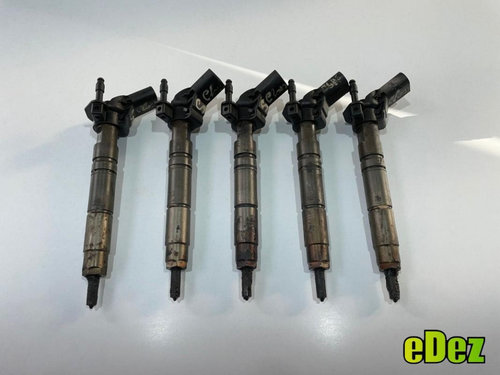 Injector Mercedes S-Class (2005-2009) [W221] 3.0 cdi a6420701387