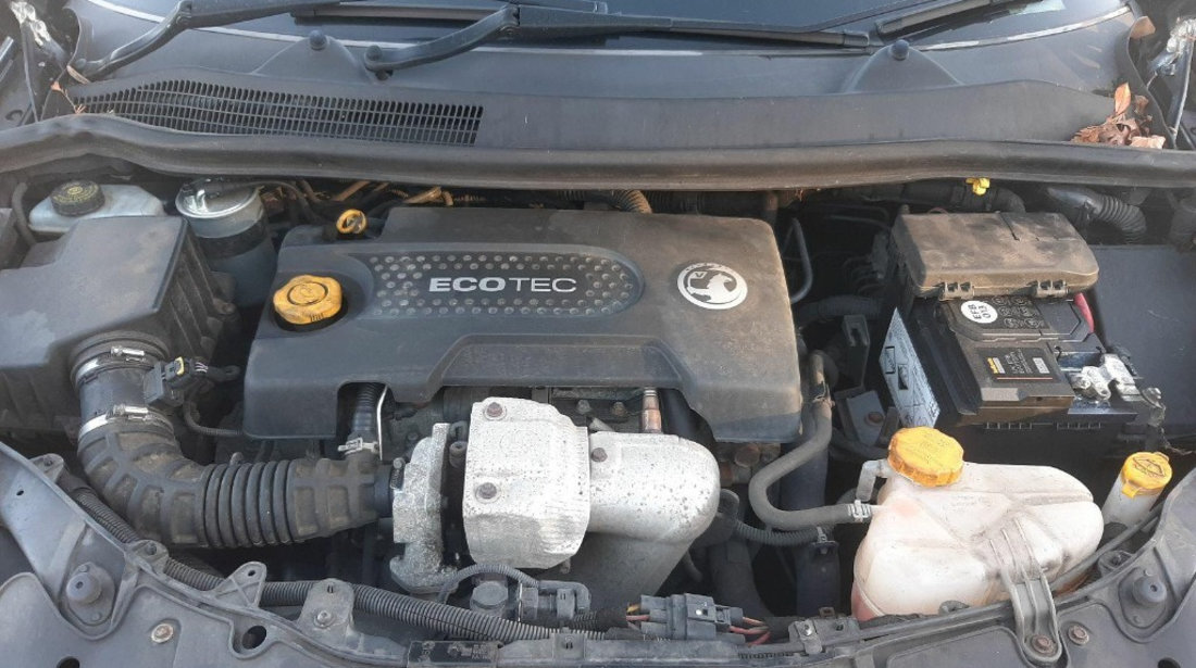 Injector Opel Corsa D 2013 Hatchback 1.3 CDTI
