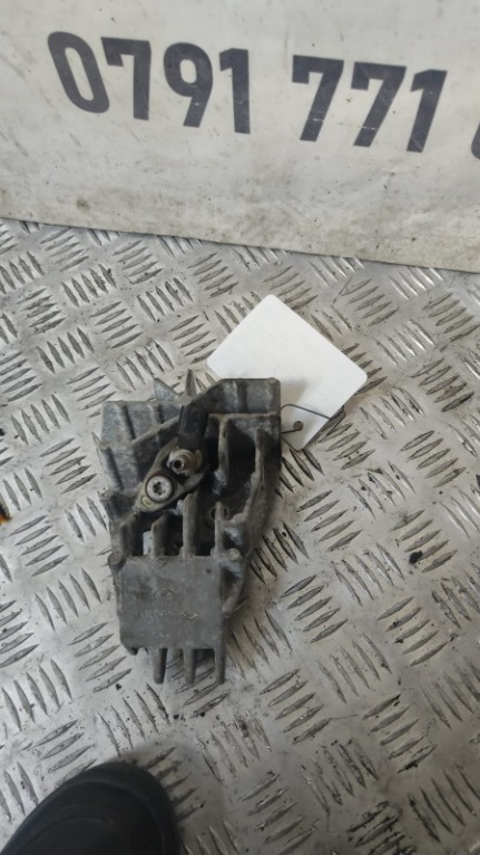 Injector pornire la rece Dacia Sandero 1.5 dci an fab. 2011 cod piesa 8200771226.