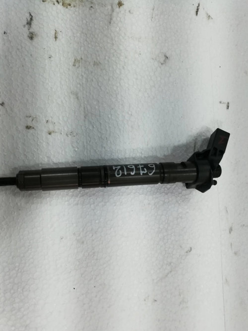 Injector Porsche Cayenne / Vw Touareg / Audi A5 / A6 C7 / A8 4H motorizare 3.0 TDI cod 059130277CD