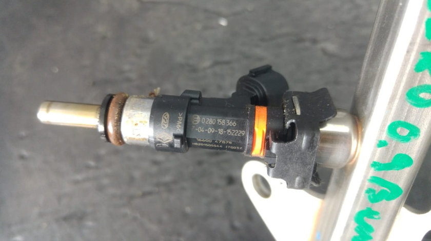 Injector renault clio 4 captur dacia sandero 2 tce 0,9 b 0280158366