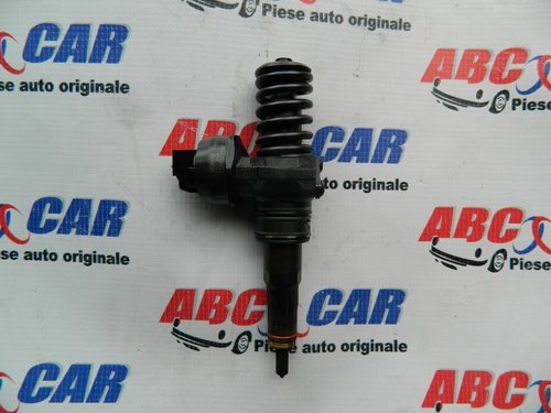 Injector Skoda Superb 3T 1.9 TDI cod: 038130073BN