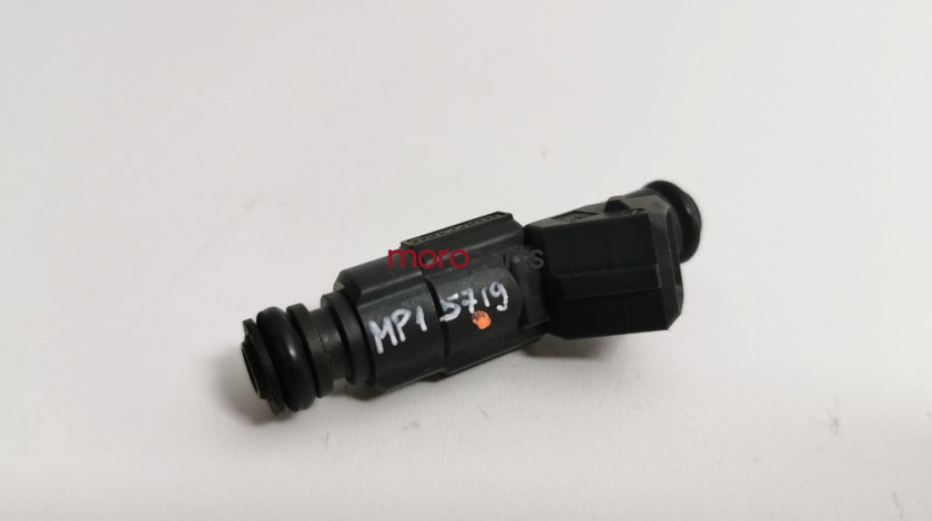 Injector Volkswagen Polo 1.4 mpi 2001 AUD OEM 030906031J