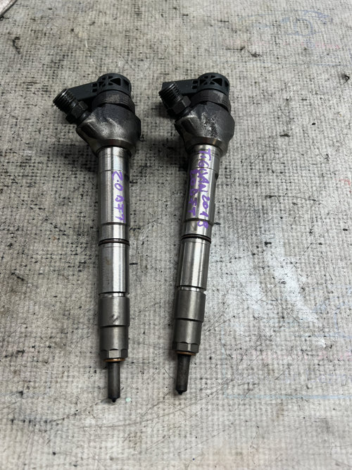 Injector Volkswagen Tiguan 2.0 Motorina 2018, 04L130277AC