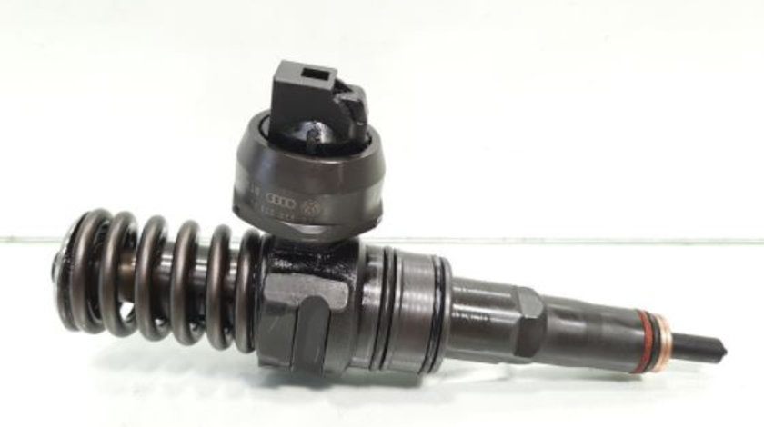 Injector, Vw Passat (3C2) cod 038130073AG,RB3, 0414720215, 1.9 tdi, BKC (id:196457)