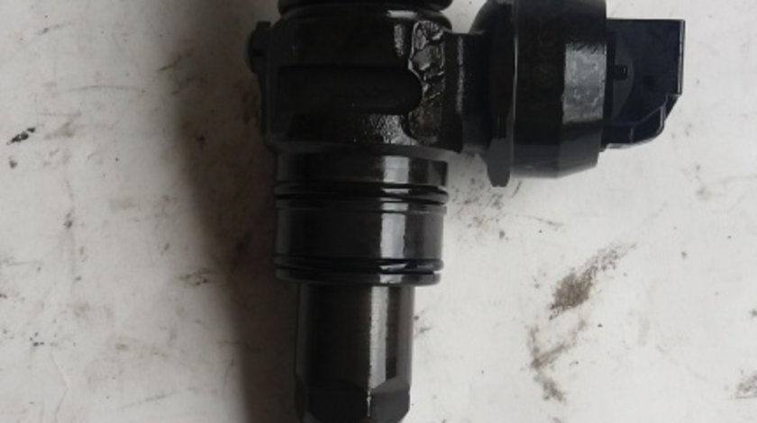 Injector vw polo golf 5 skoda octavia 1.9 tdi bxe 038130073ag