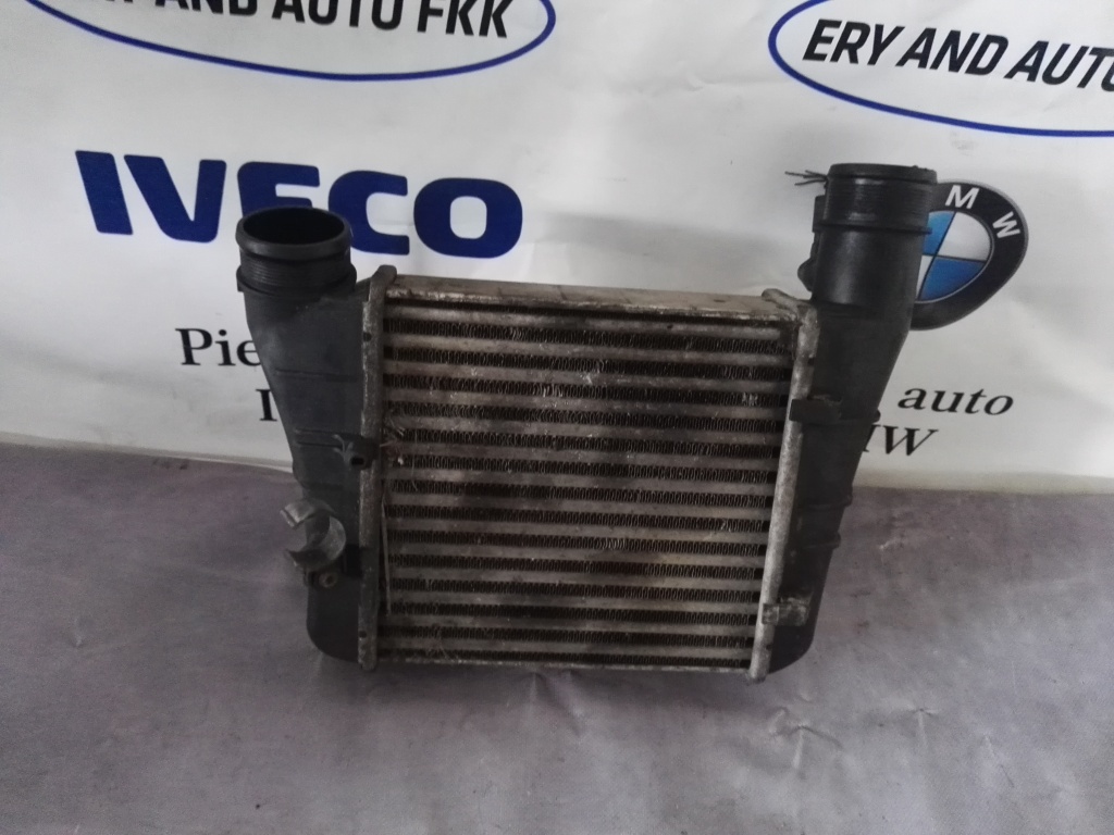 Intercooler Audi A4 B7 2.0 tdi BLB