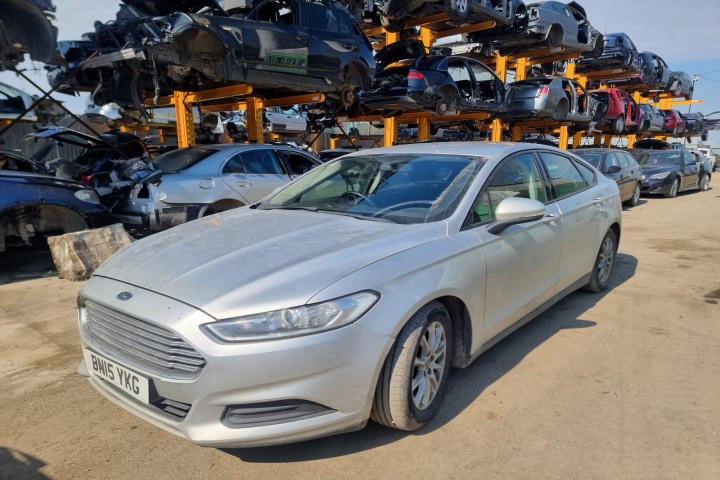 Intercooler Ford Mondeo 2015 sedan 1.6