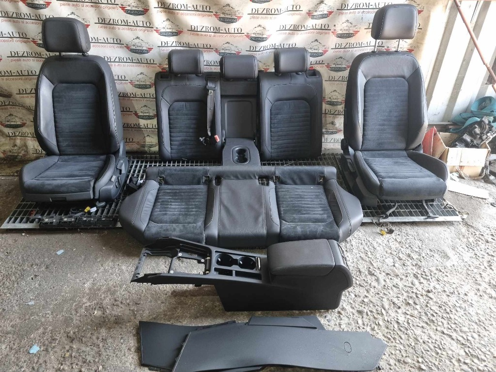 Interior complet EUROPA (fete usi cu lumini ambientale, incalzire scaune fata cu cotiera) VW Passat B8 Variant