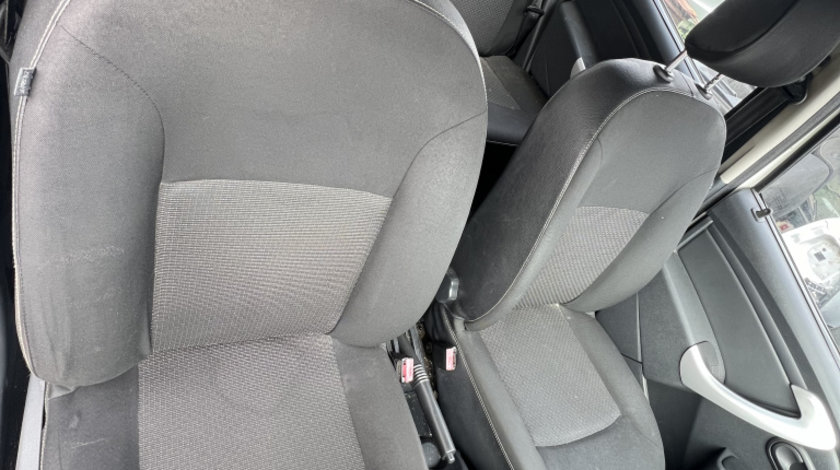 Interior Complet Material Textil Dacia Duster 1.5 Motorina 2013