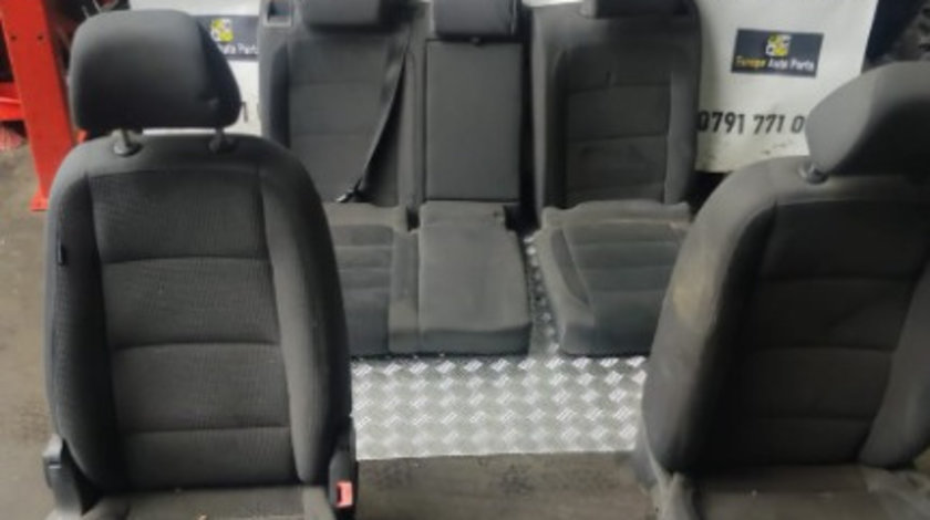 Interior complet textil cu incalzire scaune fata Vw Golf 6 1.6 TDI combi cod motor CAY ,an 2012