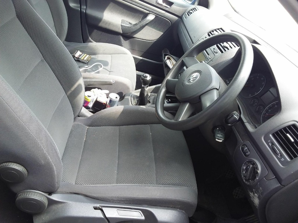 Interior complet Volkswagen Golf 5 2004 Hatchback 1.6 FSi #63633694