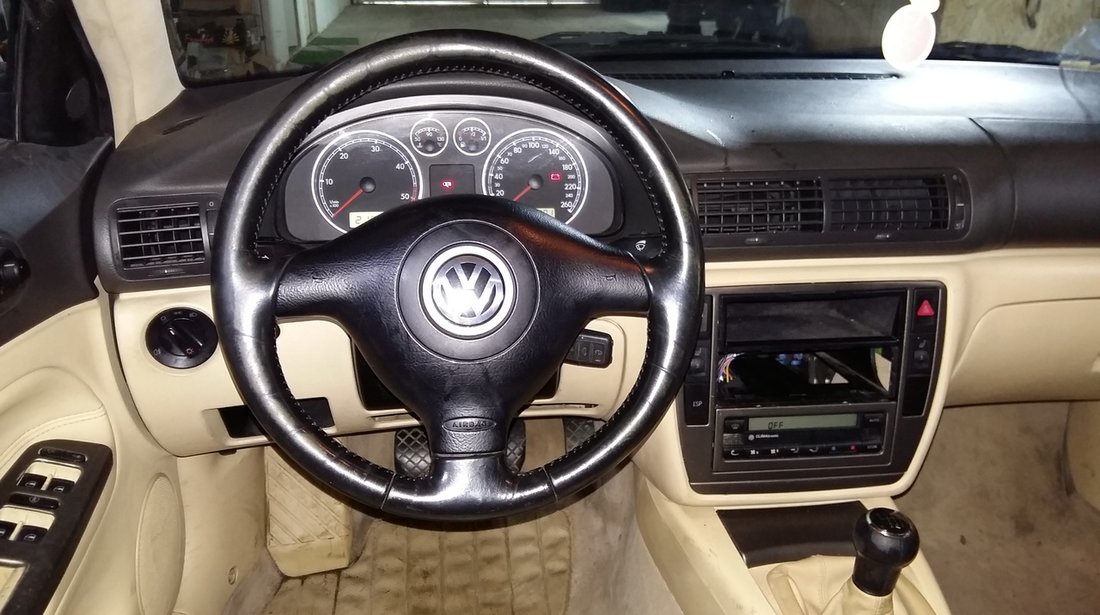 Interior complet VW Passat B5.5 sedan 2001-2004 piele beige/crem #1304364