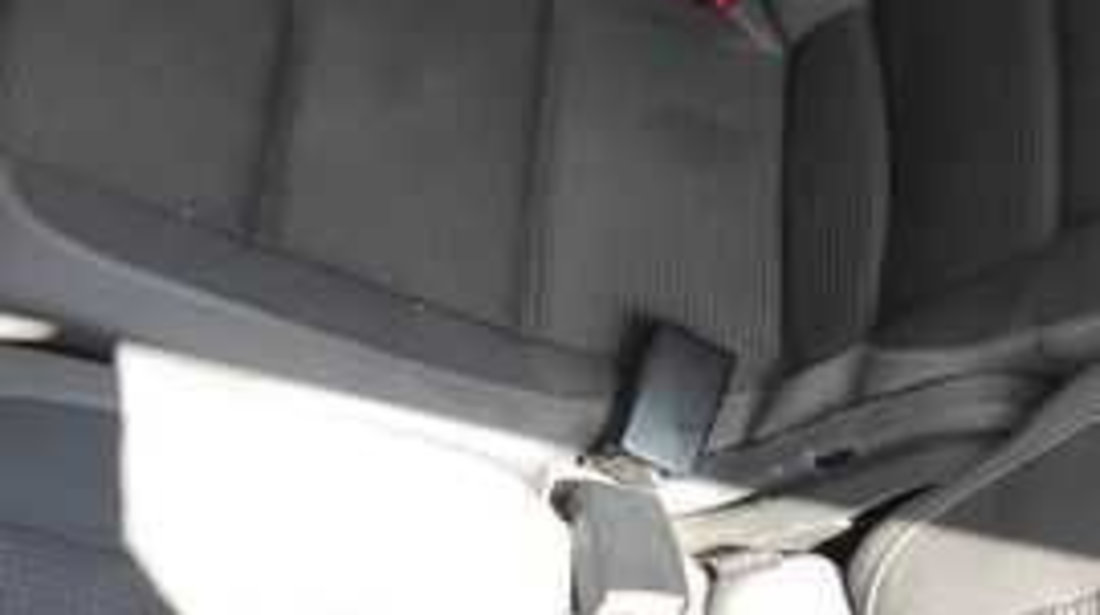 Interior Textil Fara Incalzire 7 Locuri Scaun Scaune Fata Stanga Dreapta Bancheta cu Spatar VW Touran 2003 - 2010