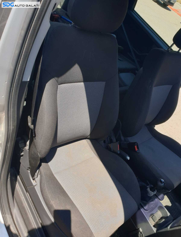 Interior Textil Scaun Scaune Fata Stanga Dreapta si Bancheta cu Spatar Opel Meriva A 2003 - 2010